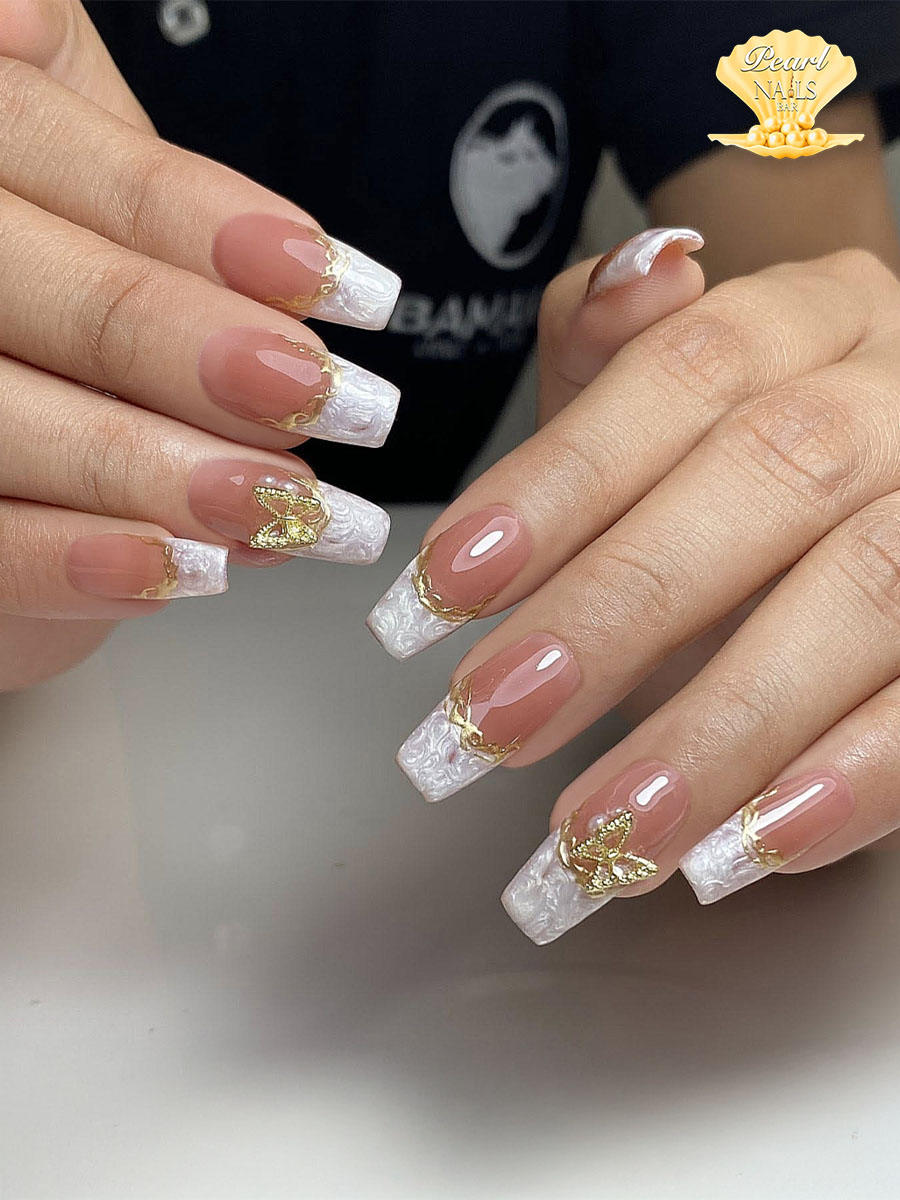 Pearl Nails & Bar 
